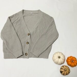 TASAMO Medium Cropped Cardigan | Grey Beige Acrylic Knit